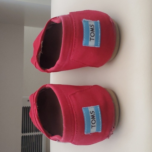 Red Toms - Picture 3 of 8